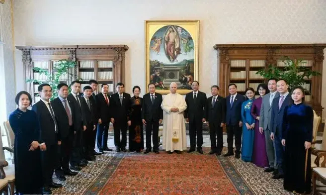 Chủ tịch Quốc hội Trần Thanh Mẫn hội kiến Gi&aacute;o ho&agrave;ng, th&uacute;c đẩy quan hệ Việt Nam &ndash; T&ograve;a th&aacute;nh- Ảnh 1.