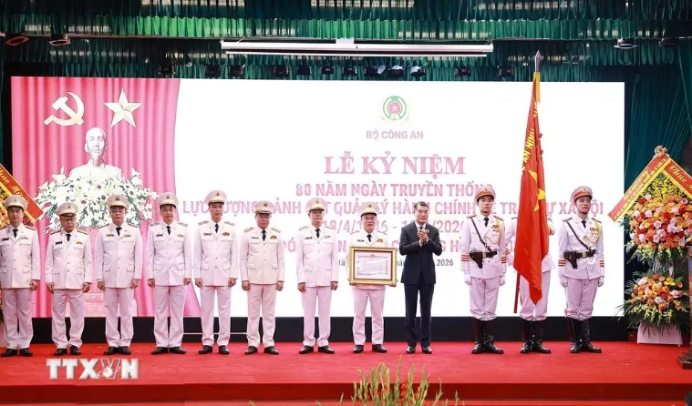 Thủ tướng L&ecirc; Minh Hưng: Hiện đại h&oacute;a phương thức quản trị quốc gia, x&acirc;y dựng nền h&agrave;nh ch&iacute;nh phục vụ - Ảnh 4.