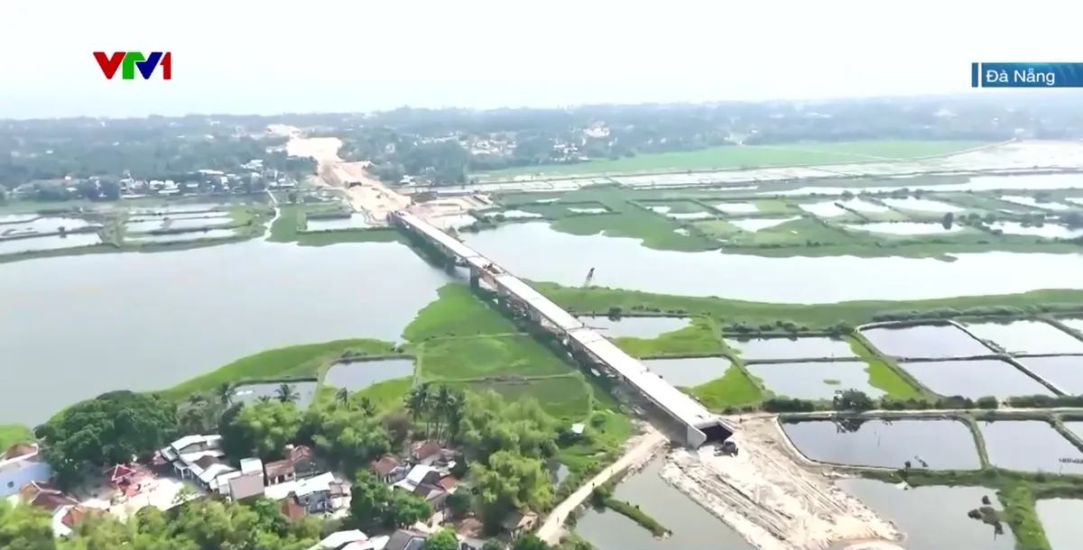 Đ&agrave; Nẵng: Nan giải b&agrave;i to&aacute;n ho&agrave;n thiện đường dẫn cho h&agrave;ng chục c&acirc;y cầu - Ảnh 2.