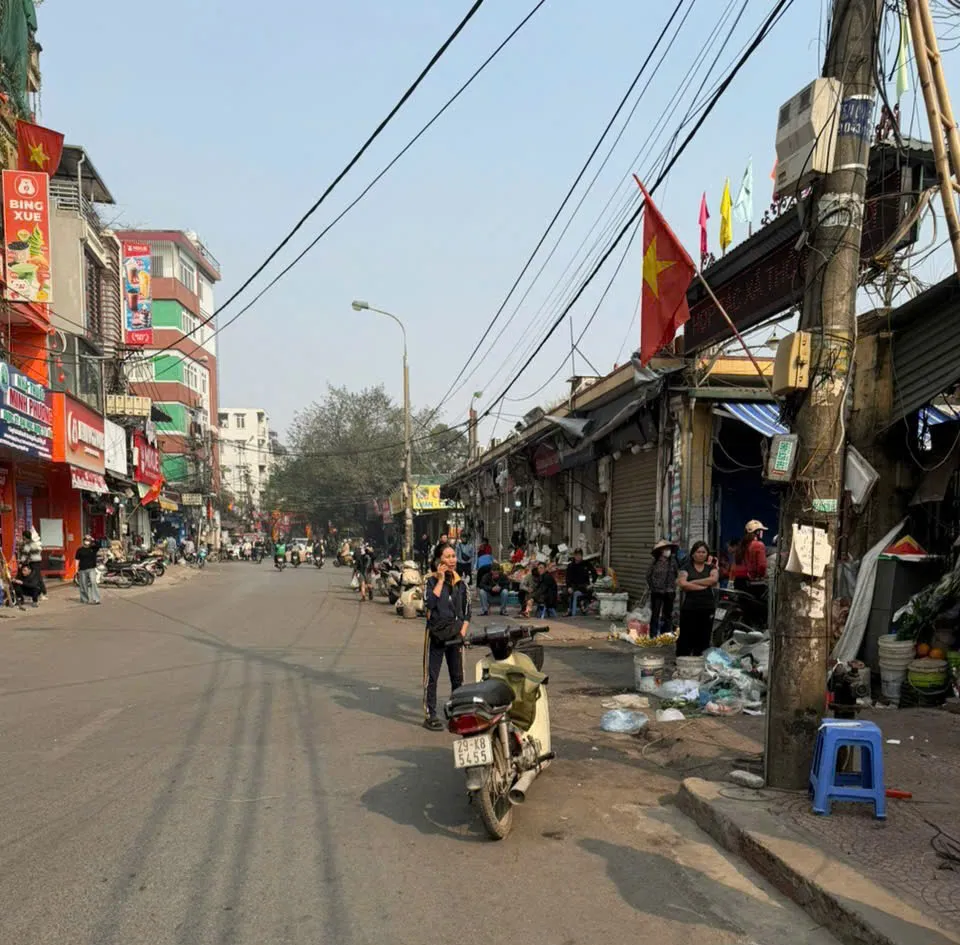 Phường Đại Mỗ (Hà Nội) tăng cường quản lý đất đai, siết chặt trật tự xây dựng, ổn định phát triển kinh tế - Ảnh 1.