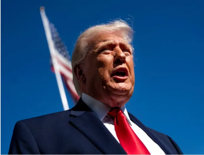 Tổng thống Trump tuy&ecirc;n bố Mỹ sẽ "ngay lập tức" phong tỏa eo biển Hormuz- Ảnh 1.