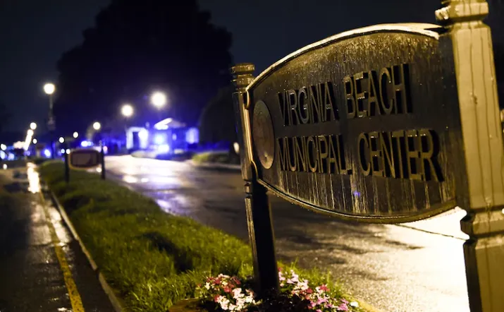 Li&ecirc;n tiếp xảy ra xả s&uacute;ng ở Mỹ khiến nhiều người thương vong- Ảnh 1.