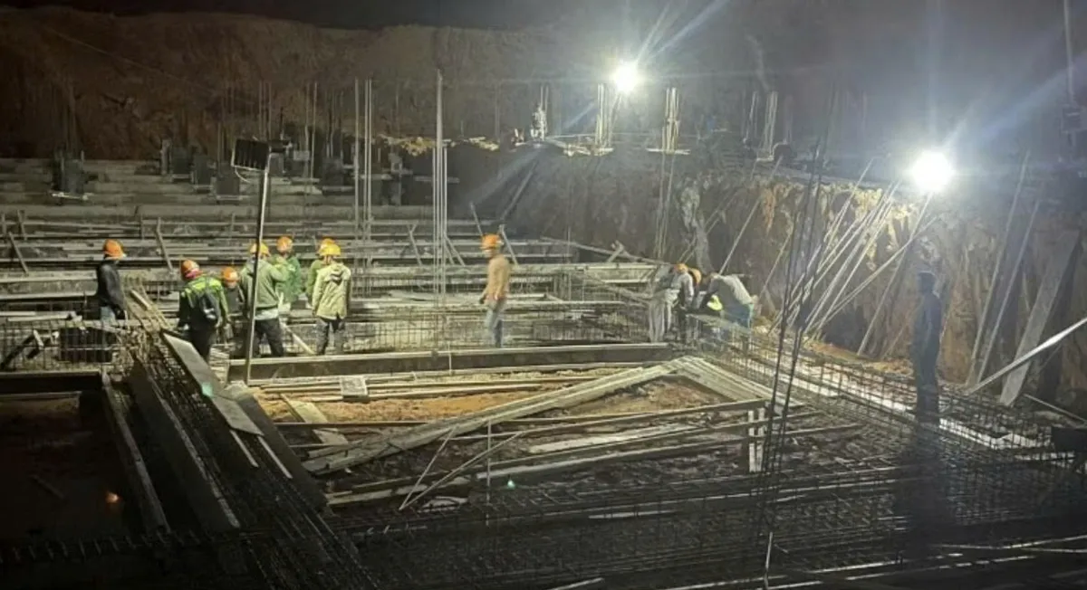 Giữ vững mục tiêu tăng trưởng, chủ động ứng phó biến động giá vật liệu xây dựng- Ảnh 1. Giữ vững mục tiêu tăng trưởng, chủ động ứng phó biến động giá vật liệu xây dựng- Ảnh 1.