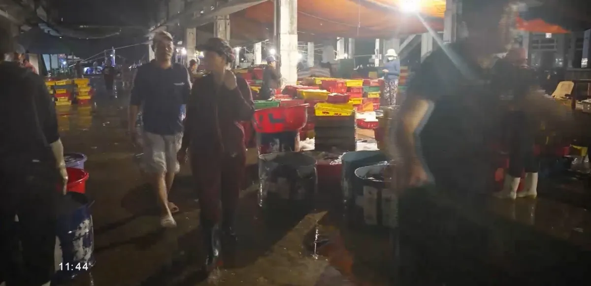 Cơm cảng Quy Nhơn: N&eacute;t văn h&oacute;a ẩm thực đ&ecirc;m độc đ&aacute;o tại Gia Lai- Ảnh 1.