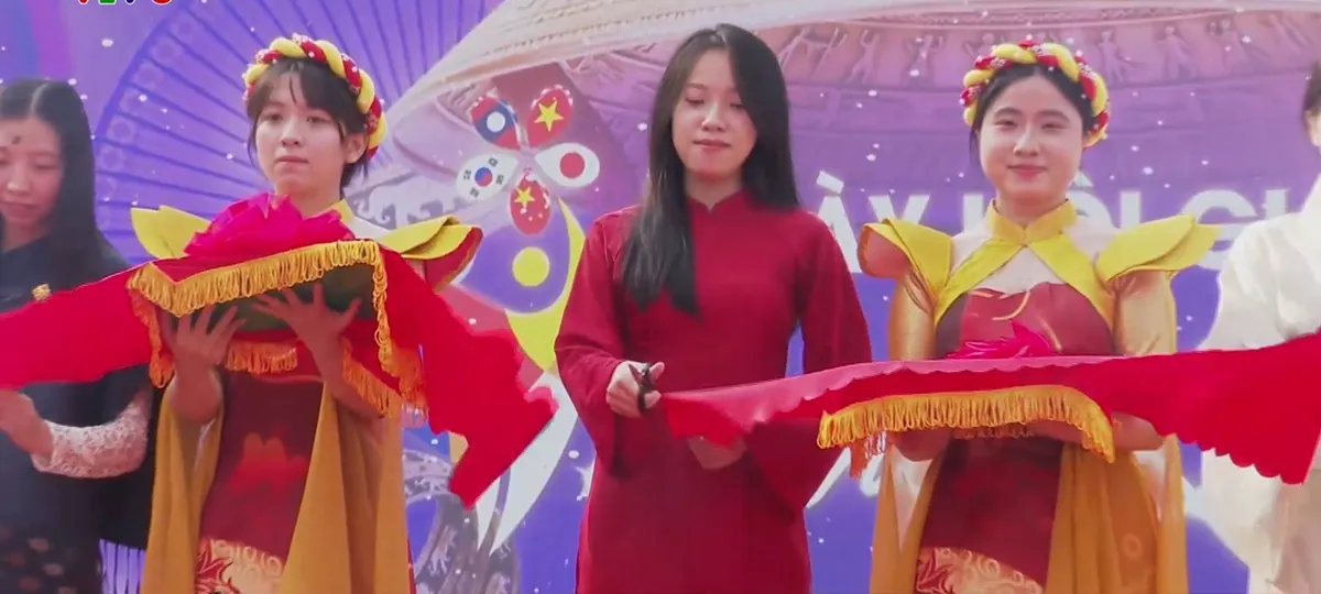 Ng&agrave;y hội Giao lưu Văn ho&aacute; Quốc tế DUE 2026- Ảnh 1.