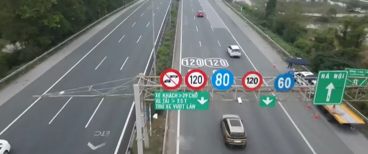N&acirc;ng cao &yacute; thức khi l&aacute;i xe tr&ecirc;n cao tốc- Ảnh 2.