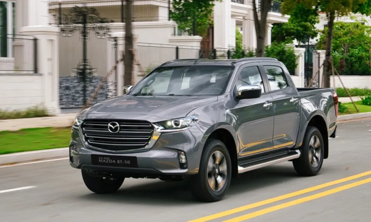 Bộ Xây dựng đề xuất xe pickup “không bị coi là cải tạo” - Ảnh 1.