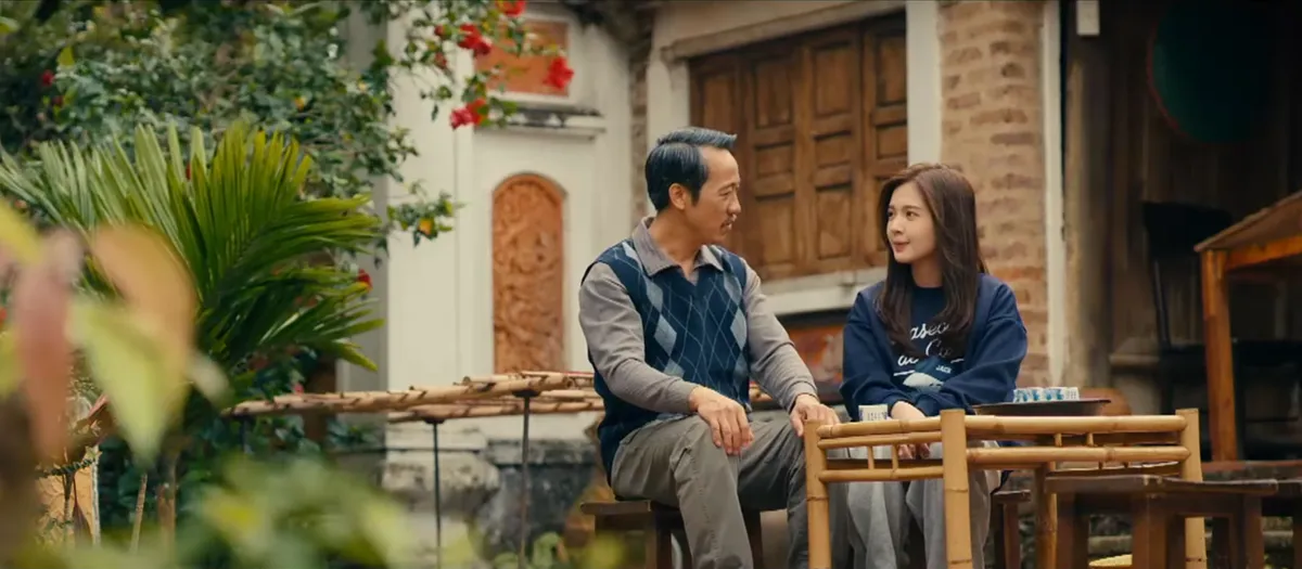 Ngược đường ngược nắng - Tập 10: B&agrave; Diện mất quyền tại xưởng, &ocirc;ng Trực bị mẹ mắng t&eacute; t&aacute;t  - Ảnh 2.