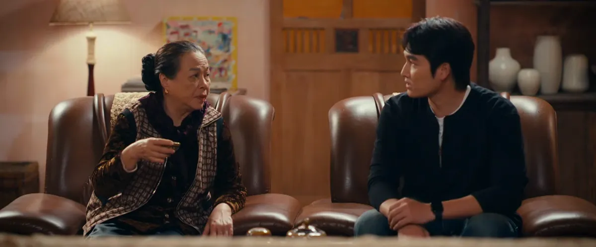 Ngược đường ngược nắng - Tập 10: B&agrave; Diện mất quyền tại xưởng, &ocirc;ng Trực bị mẹ mắng t&eacute; t&aacute;t  - Ảnh 8.