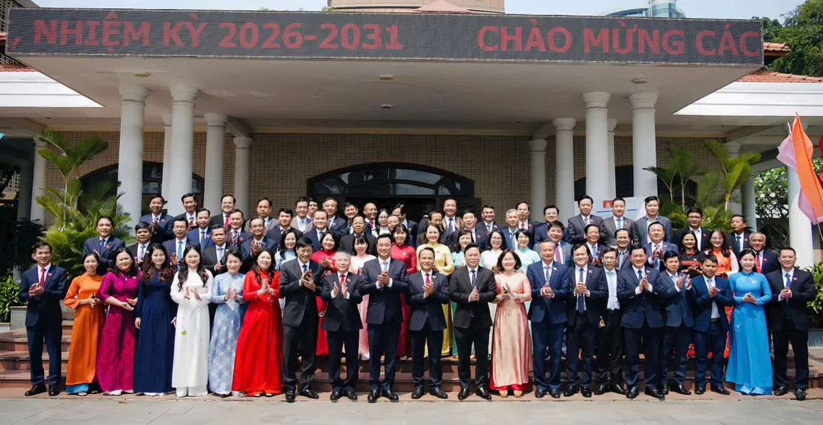 Đà Nẵng hoàn thành kiện toàn nhân sự lãnh đạo chủ chốt nhiệm kỳ 2026 – 2031- Ảnh 6. Đà Nẵng hoàn thành kiện toàn nhân sự lãnh đạo chủ chốt nhiệm kỳ 2026 – 2031- Ảnh 6.