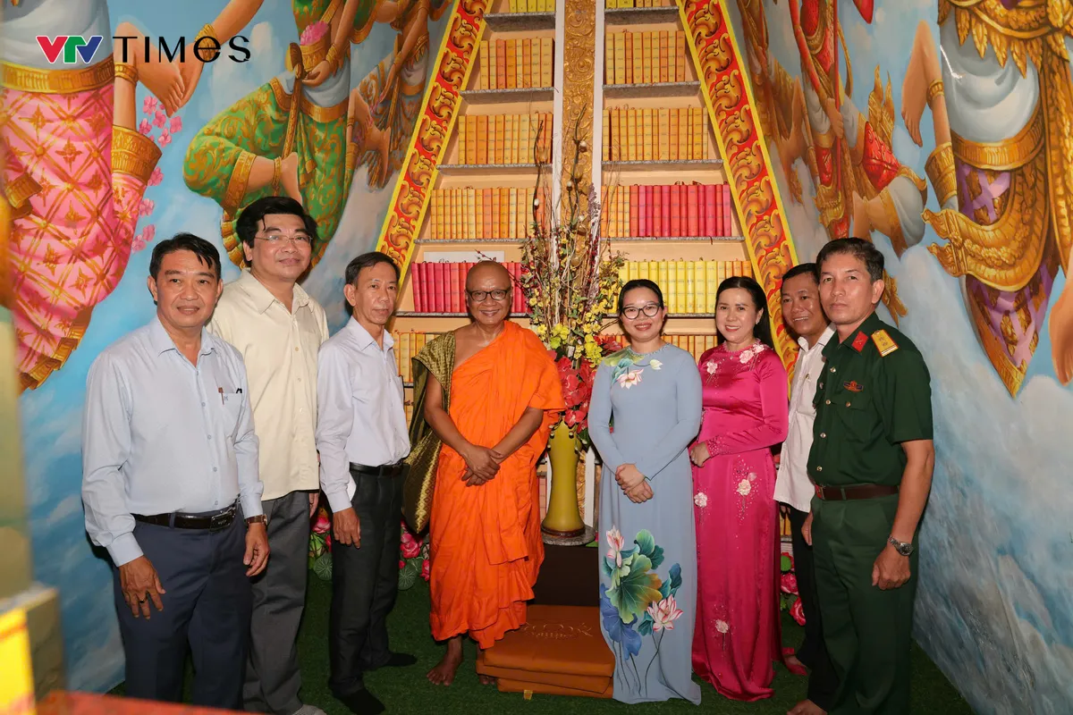 Tết Chol Chnam Thmay - N&eacute;t văn h&oacute;a đặc sắc của người Khmer Nam Bộ- Ảnh 8.