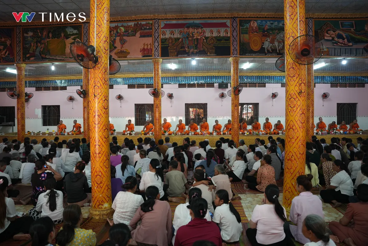 Tết Chol Chnam Thmay - N&eacute;t văn h&oacute;a đặc sắc của người Khmer Nam Bộ- Ảnh 3.