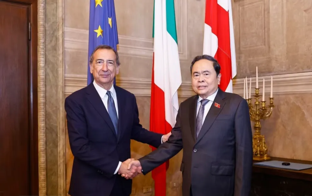 Chủ tịch Quốc hội Trần Thanh Mẫn tiếp Thị trưởng Milan, th&uacute;c đẩy hợp t&aacute;c địa phương Việt Nam &ndash; Italy- Ảnh 1.