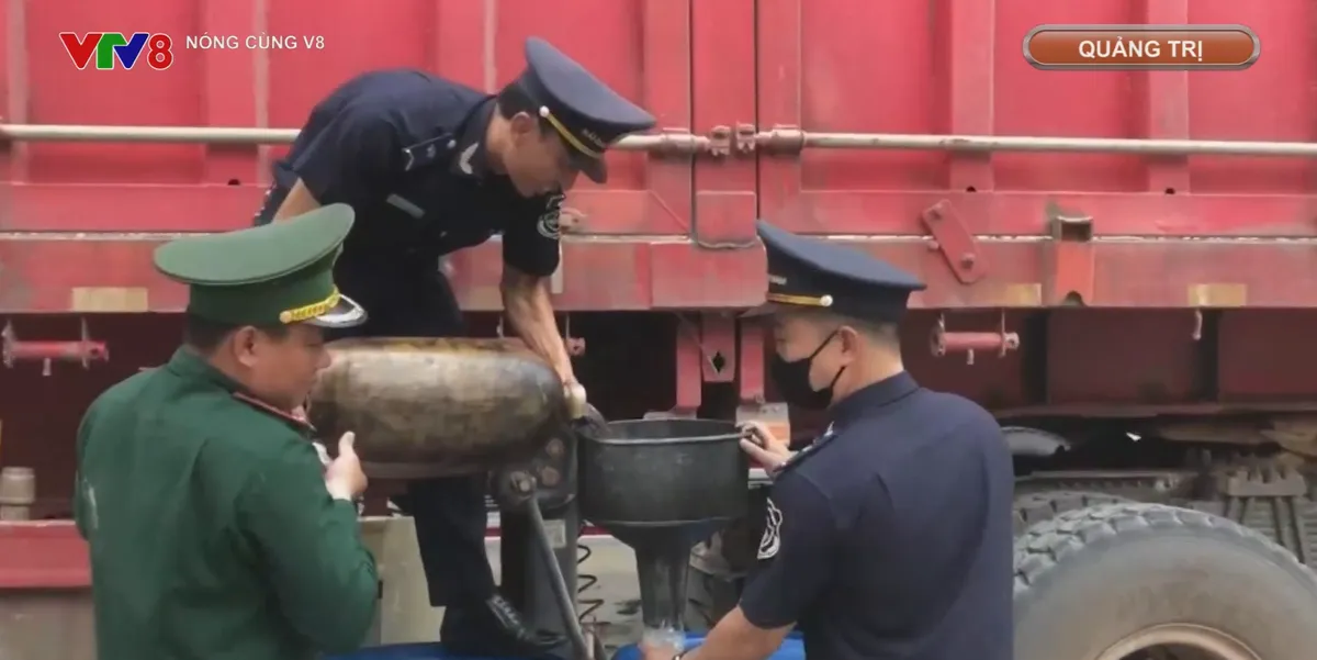 Quảng Trị: Quyết liệt ngăn chặn “làn sóng” buôn lậu qua biên giới Việt - Lào- Ảnh 3. Quảng Trị: Quyết liệt ngăn chặn “làn sóng” buôn lậu qua biên giới Việt - Lào- Ảnh 3.