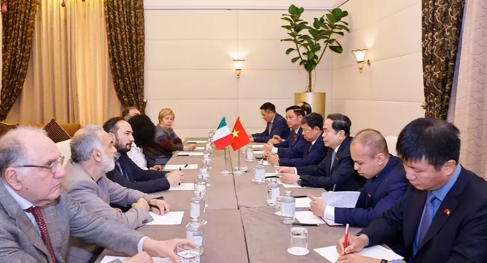 Tăng cường hợp tác Việt Nam - Italy trên kênh đảng - Ảnh 2.