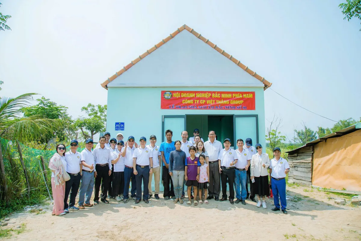 "M&aacute;i ấm Bắc Ninh" trao ng&ocirc;i nh&agrave; y&ecirc;u thương đến b&agrave; con Đắk Lắk- Ảnh 2.