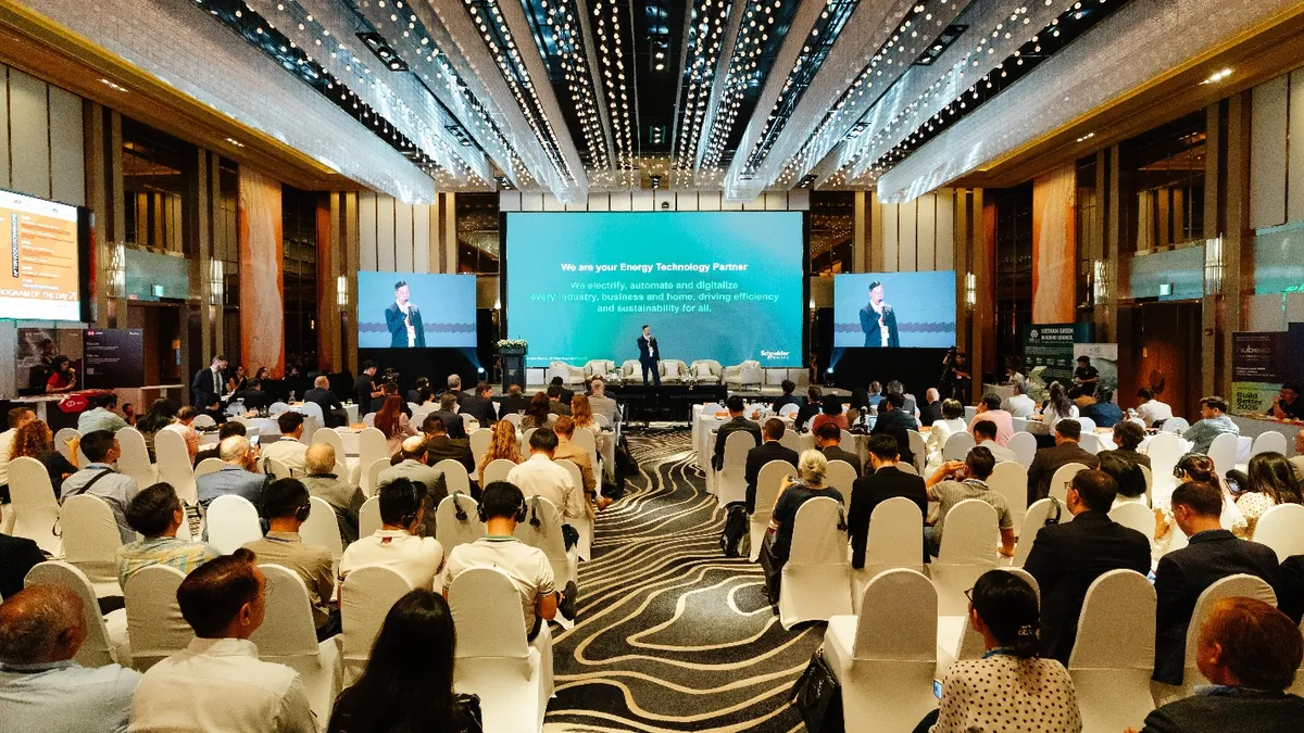 AI "mở kh&oacute;a" b&agrave;i to&aacute;n năng lượng cho đ&ocirc; thị th&ocirc;ng minh v&agrave; giao th&ocirc;ng xanh - Ảnh 1.