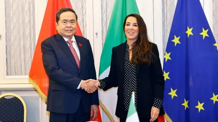 Chủ tịch Quốc hội đề nghị Italy c&oacute; ch&iacute;nh s&aacute;ch miễn thị thực cho c&ocirc;ng d&acirc;n Việt Nam- Ảnh 1.