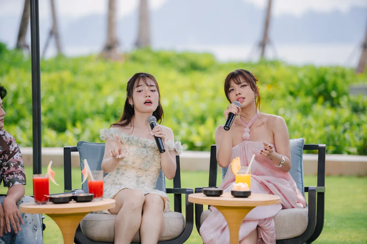 Nhật Thủy - Phượng Vũ thăng hoa với “Cỏ dại và hoa dành dành” - Ảnh 1.