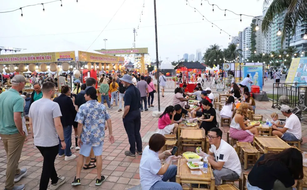 Đ&agrave; Nẵng tổ chức Food Tour 2026: T&ocirc;n vinh ẩm thực, kết nối du lịch- Ảnh 1.