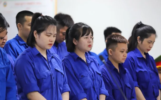 Vụ lừa đảo đầu tư khách sạn “ảo” hơn 23 tỷ đồng: Hoàng Thị Bích Ngọc lĩnh 13 năm tù- Ảnh 2. Vụ lừa đảo đầu tư khách sạn “ảo” hơn 23 tỷ đồng: Hoàng Thị Bích Ngọc lĩnh 13 năm tù- Ảnh 2.