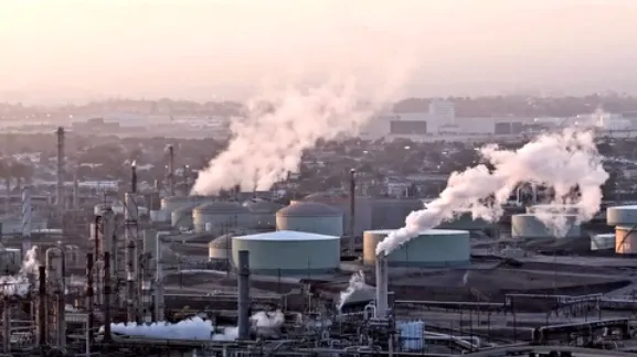 Kỳ vọng Mỹ - Iran nối lại đàm phán kéo giá dầu giảm, vàng vượt 4.800 USD/ounce- Ảnh 1. Kỳ vọng Mỹ - Iran nối lại đàm phán kéo giá dầu giảm, vàng vượt 4.800 USD/ounce- Ảnh 1.