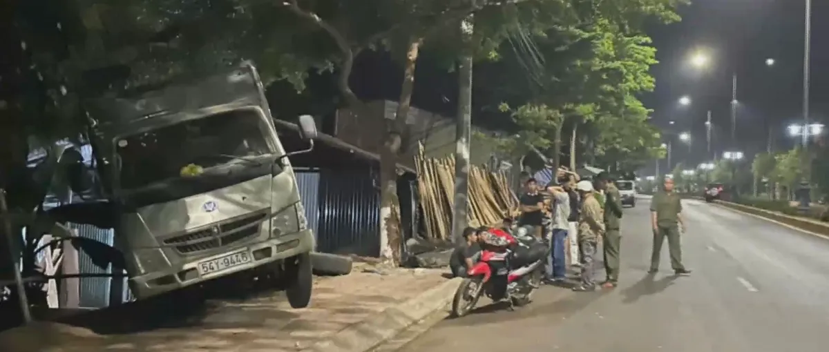 Đắk Lắk: Bắt 2 đối tượng trộm &ocirc; t&ocirc; v&agrave; l&aacute;i xe g&acirc;y tai nạn- Ảnh 1.