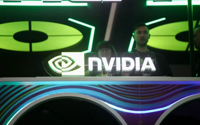 Nvidia: AI có thể rút ngắn thiết kế chip từ nhiều tháng xuống chỉ một đêm- Ảnh 1. Nvidia: AI có thể rút ngắn thiết kế chip từ nhiều tháng xuống chỉ một đêm- Ảnh 1.