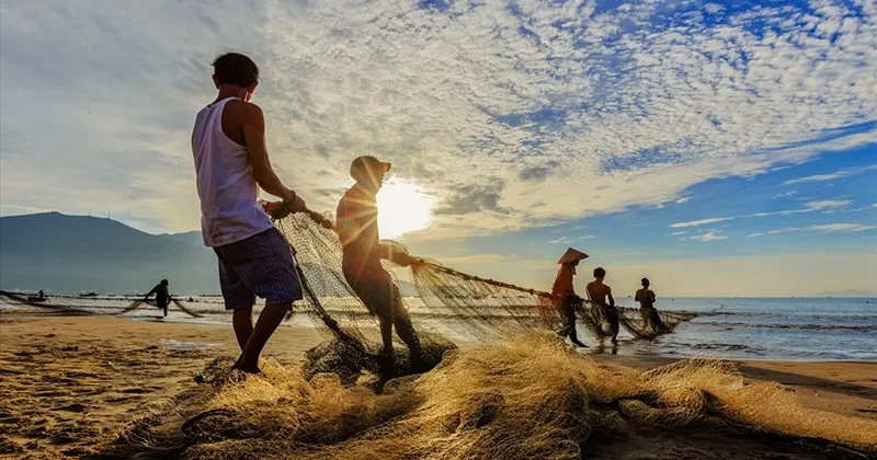 Dấu ấn văn h&oacute;a biển trong đời sống t&acirc;m linh của cư d&acirc;n vạn ch&agrave;i miền Trung- Ảnh 2.