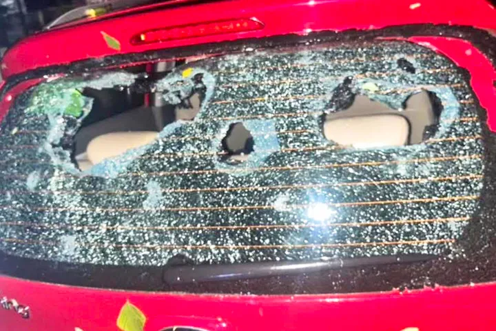 Mưa đ&aacute; g&acirc;y thiệt hại hơn 30 tỷ đồng v&agrave; l&agrave;m 4 người bị thương ở L&agrave;o Cai - Ảnh 2.