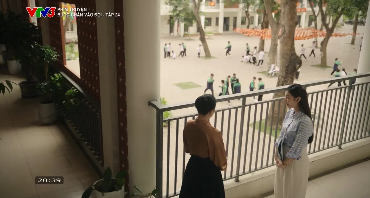 Bước ch&acirc;n v&agrave;o đời - Tập 24: B&agrave; Dung 'quay xe' chấp nhận Thương, &ocirc;ng Th&agrave;nh lại phản đối - Ảnh 8.