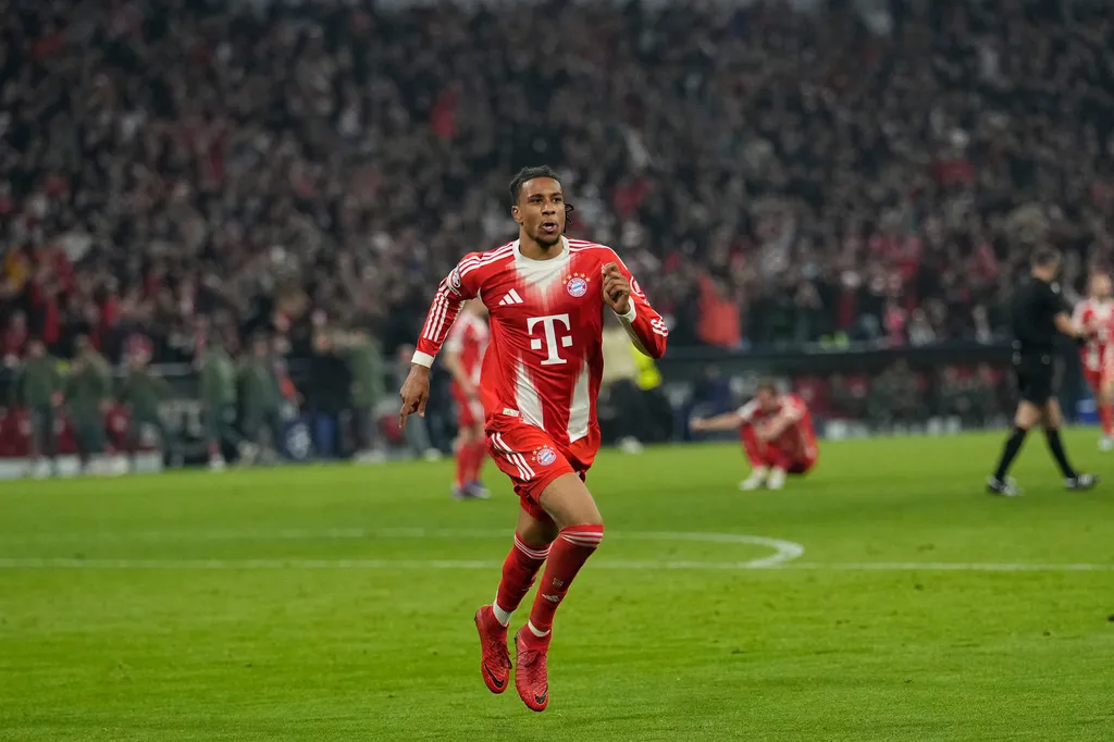 Bayern hạ Real trong &ldquo;mưa b&agrave;n thắng&rdquo;, kịch t&iacute;nh b&ugrave;ng nổ cuối trận- Ảnh 2.