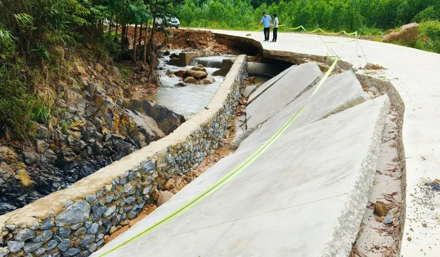 Bắc Ninh tăng tốc khắc phục c&ocirc;ng tr&igrave;nh sạt lở do mưa b&atilde;o - Ảnh 2.