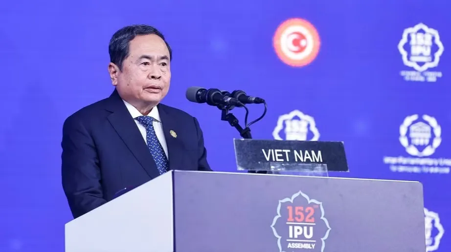 Chủ tịch Quốc hội ph&aacute;t biểu tại IPU-152 về h&ograve;a b&igrave;nh, c&ocirc;ng l&yacute; cho thế hệ tương lai- Ảnh 1.