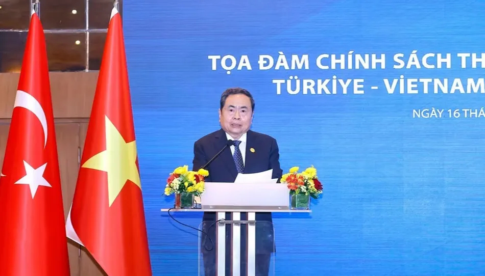 Kiến tạo m&ocirc;i trường thuận lợi để doanh nghiệp đầu tư th&agrave;nh c&ocirc;ng - Ảnh 2.