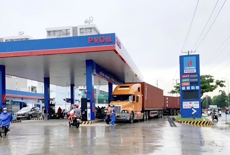 Petrovietnam v&agrave; b&agrave;i to&aacute;n ổn định cung ứng xăng dầu trước biến động năng lượng to&agrave;n cầu- Ảnh 2.