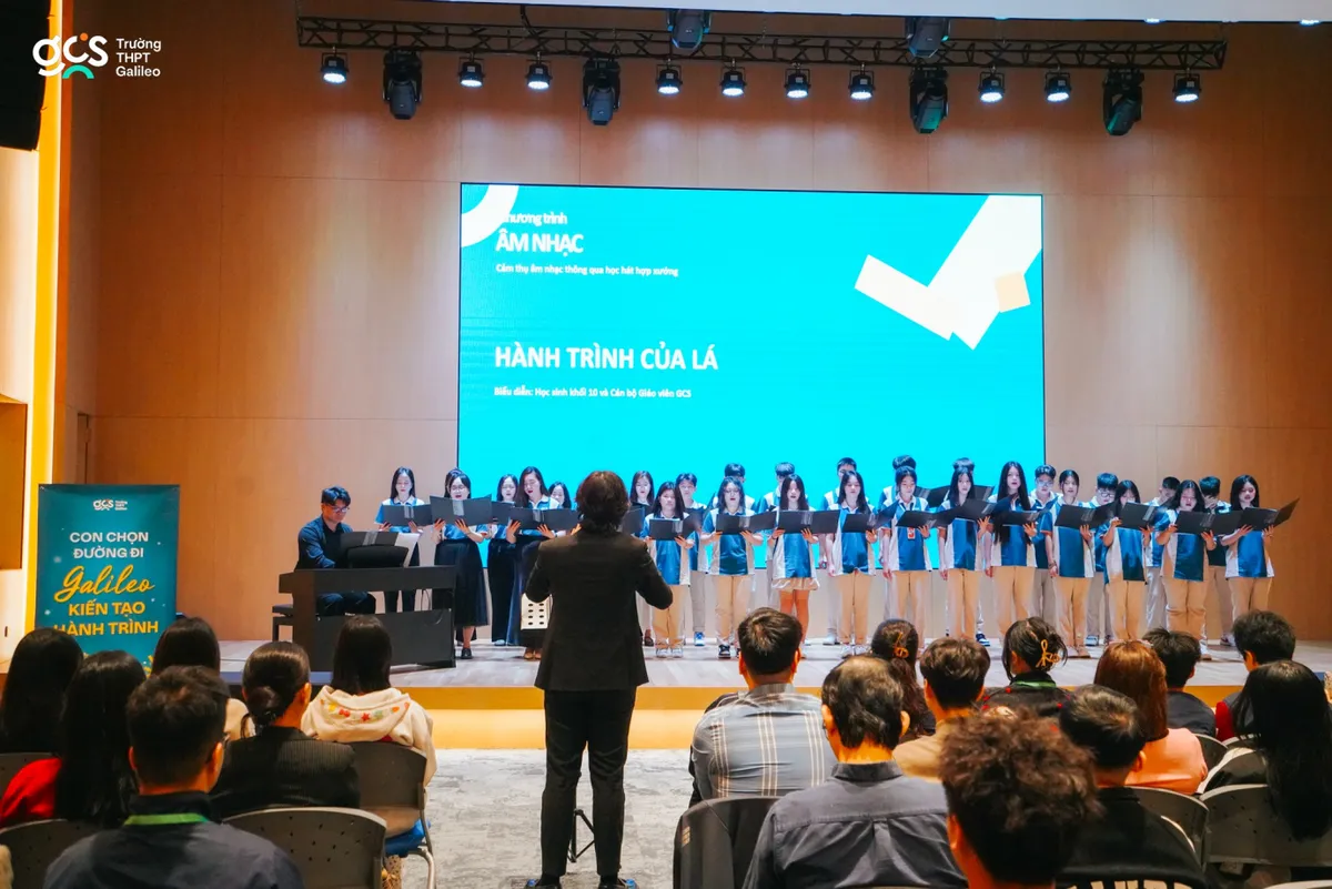 THPT Galileo trao học bổng to&agrave;n phần cho học sinh đạt kết quả xuất sắc kỳ thi v&agrave;o lớp 10 của Sở GD&ĐT- Ảnh 5.