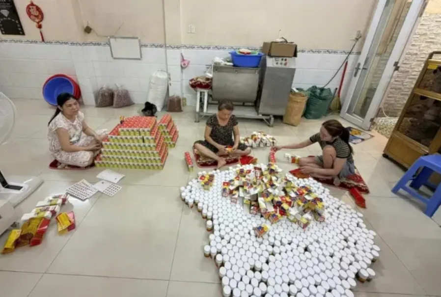 Sản xuất thuốc giả chứa chất cấm: Đối diện khung h&igrave;nh phạt n&agrave;o?- Ảnh 1.