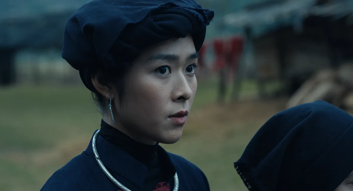 Kiều Minh Tuấn lấy lại phong độ với 'Ph&iacute; Ph&ocirc;ng: Quỷ m&aacute;u rừng thi&ecirc;ng'- Ảnh 4.