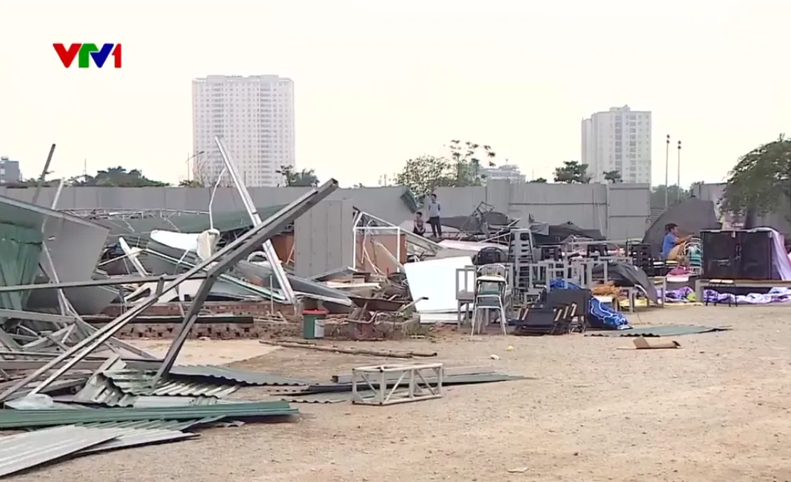 Hà Nội cưỡng chế tổ hợp pickleball hơn 6.000m² xây dựng trái phép- Ảnh 1. Hà Nội cưỡng chế tổ hợp pickleball hơn 6.000m² xây dựng trái phép- Ảnh 1.