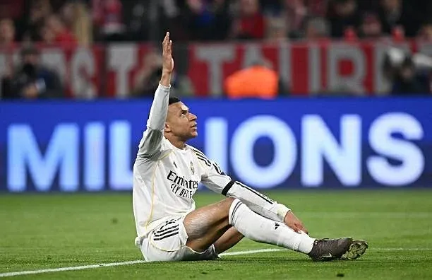 Mbappe l&ecirc;n tiếng trấn an khi Real Madrid đối mặt nguy cơ trắng tay- Ảnh 1.