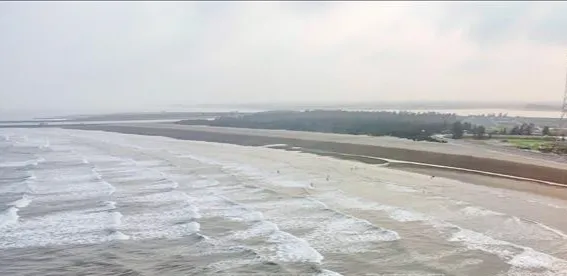 Ninh B&igrave;nh sẵn s&agrave;ng tổ chức m&ugrave;a Du lịch biển năm 2026 - Ảnh 3.