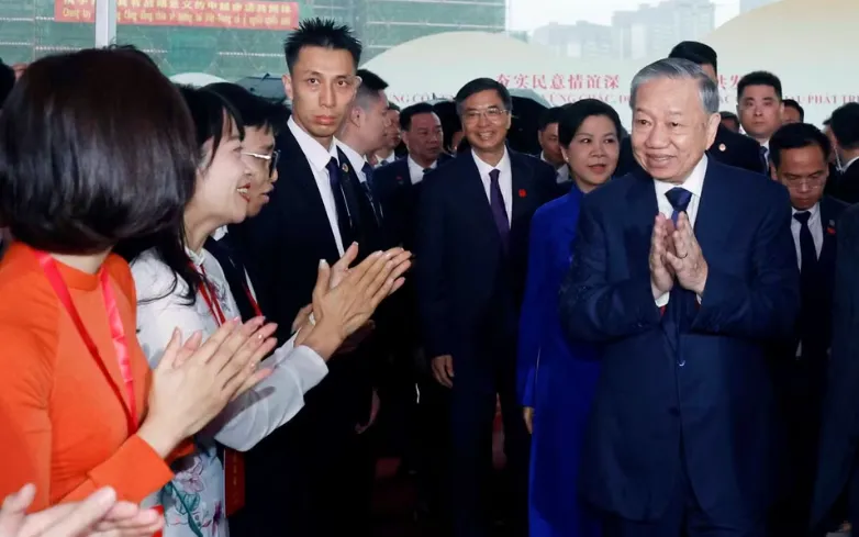 Tổng Bí thư, Chủ tịch nước Tô Lâm dự Lễ khai mạc và phát biểu tại Liên hoan nhân dân biên giới Việt - Trung. (Ảnh: TTXVN)