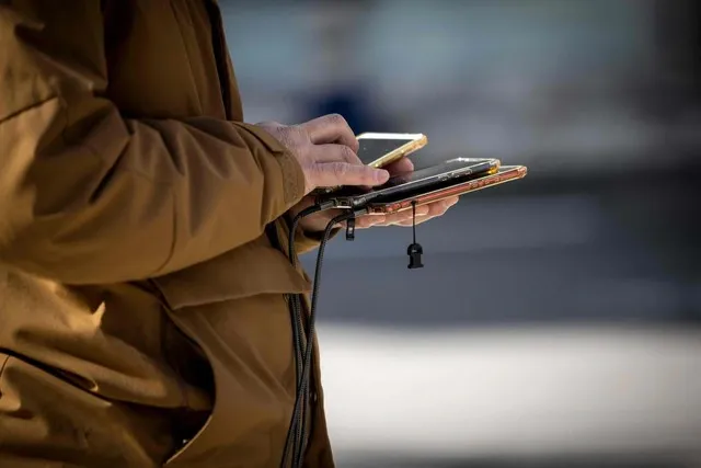 C&ocirc;ng nghệ pin &ldquo;kh&ocirc;ng cực dương&rdquo; hứa hẹn tăng gấp đ&ocirc;i thời lượng smartphone- Ảnh 1.