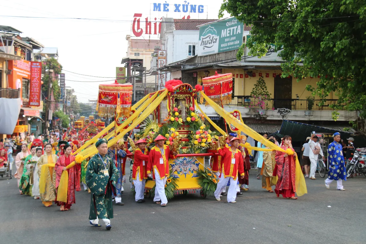 Đặc sắc lễ hội Điện Huệ Nam- Ảnh 8.