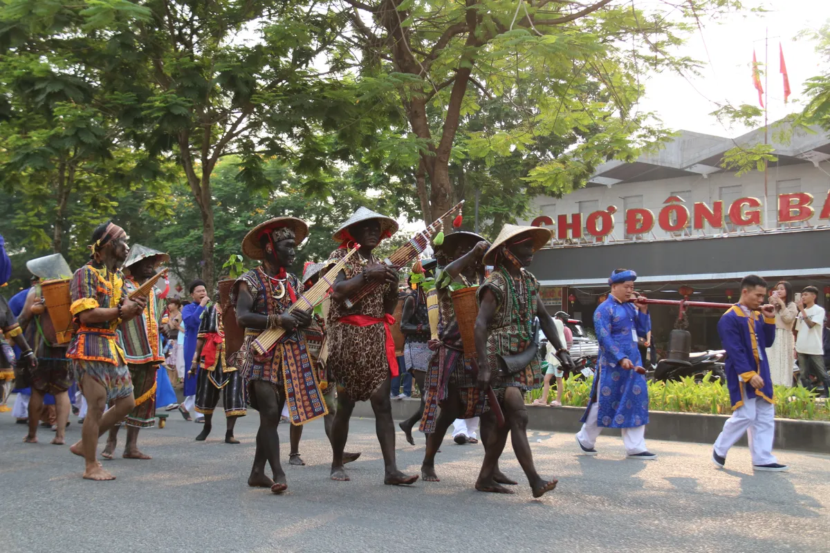 Đặc sắc lễ hội Điện Huệ Nam- Ảnh 6.