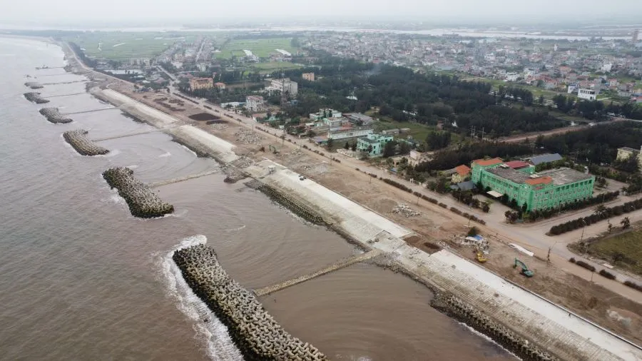 Ninh B&igrave;nh sẵn s&agrave;ng tổ chức m&ugrave;a Du lịch biển năm 2026 - Ảnh 1.