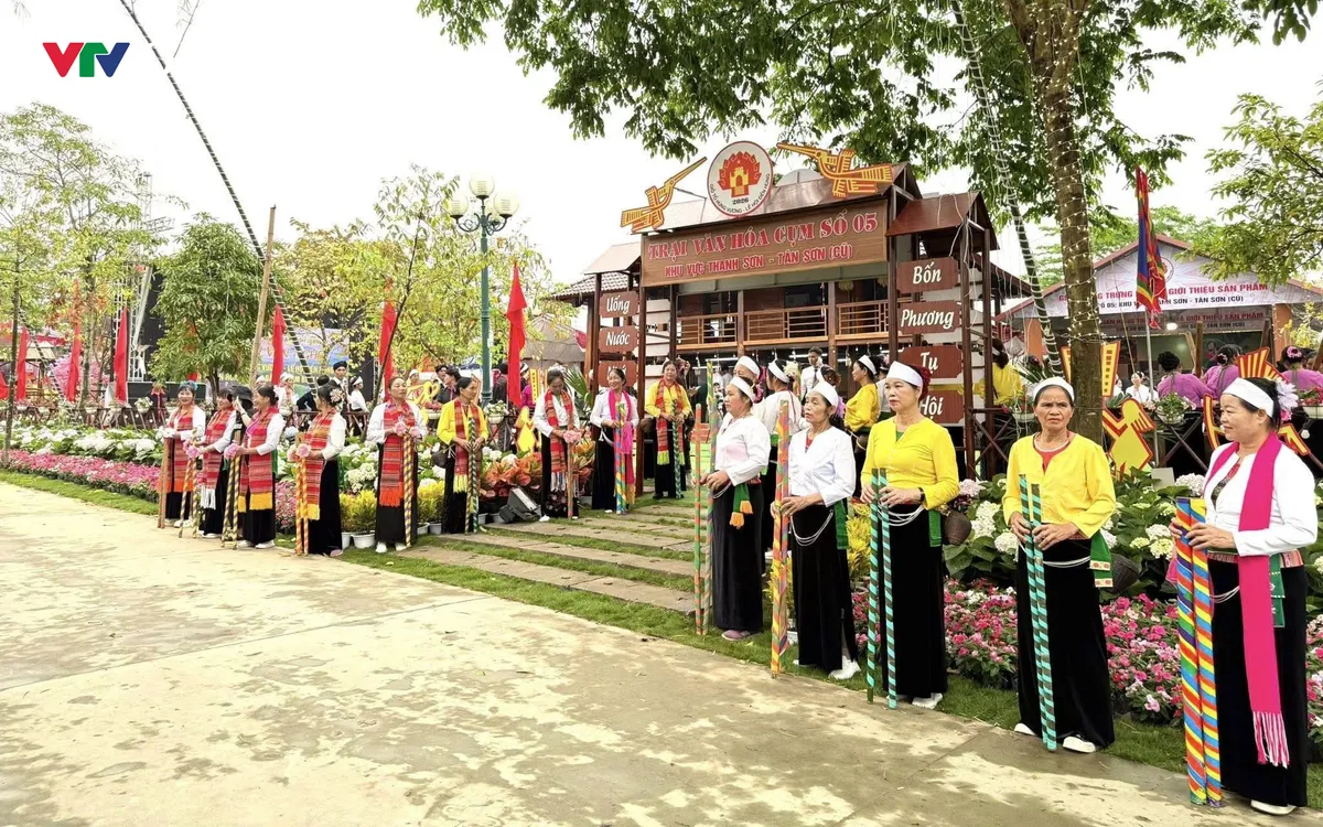 Hội trại Đền Hùng 2026 quy tụ bản sắc dân tộc vùng Đất Tổ.