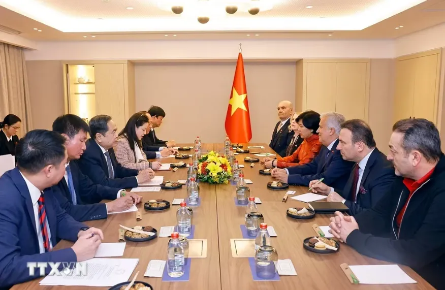 Ph&aacute;t huy vai tr&ograve; cầu nối th&uacute;c đẩy quan hệ Việt Nam - Thổ Nhĩ Kỳ - Ảnh 2.