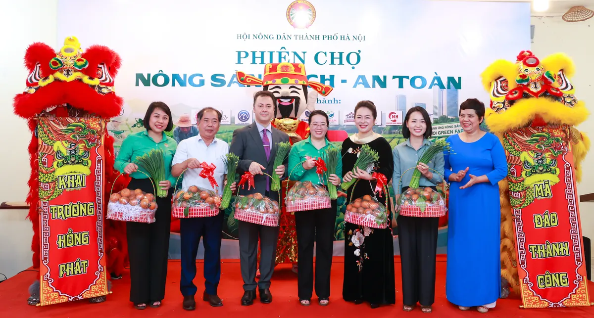 H&agrave; Nội đưa n&ocirc;ng sản sạch đến gần người ti&ecirc;u d&ugrave;ng: M&ocirc; h&igrave;nh mới từ nguồn lực sẵn c&oacute; - Ảnh 1.